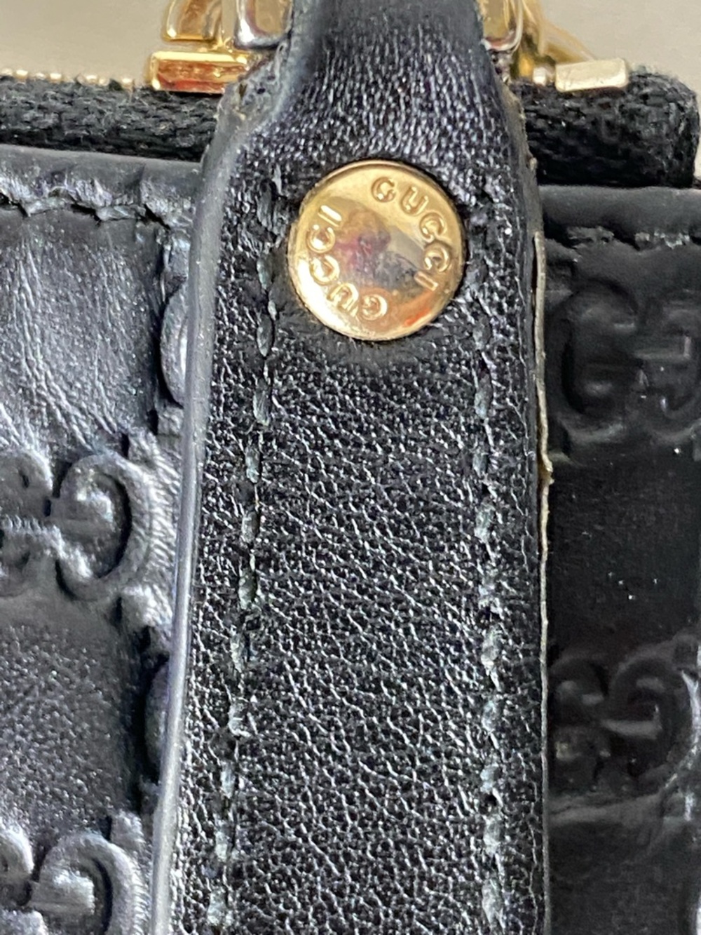 Gucci MicroGuccissima Black Quilted GG Mini Coin/Key with Gold Hardware - Picture 5 of 17